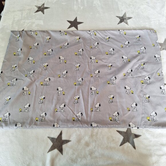Berkshire Peanuts Snoopy & Woodstock All Over Standard Pillowcase Gray - Picture 1 of 7